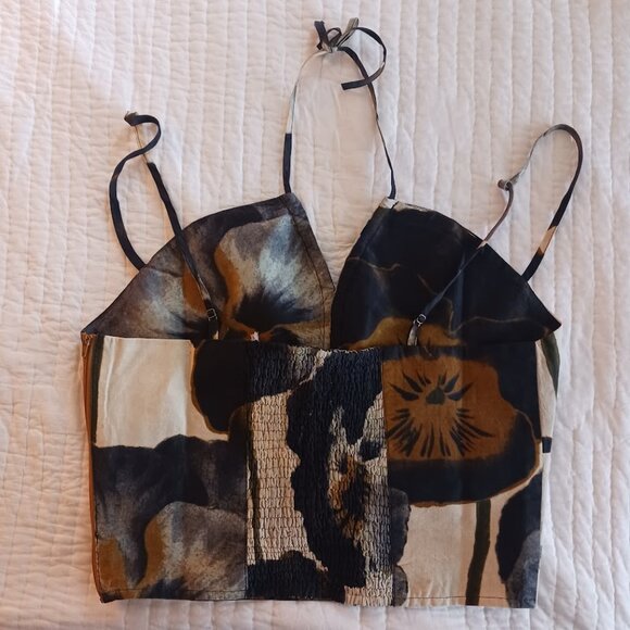 Floral Beige Summer Halter Top Desert Queen Medium - Picture 3 of 4